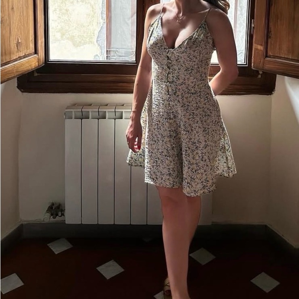 H&M Cream Floral Mini Dress